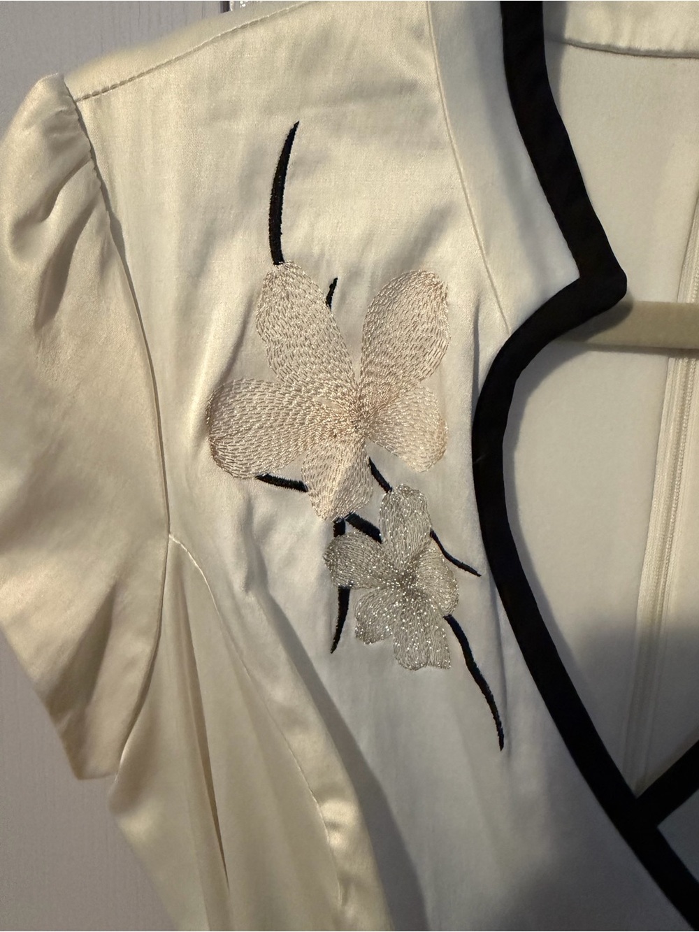 le chateau white cream Wrap-Style Midi Dress with Black Trim and Belt - Picture 2 of 7